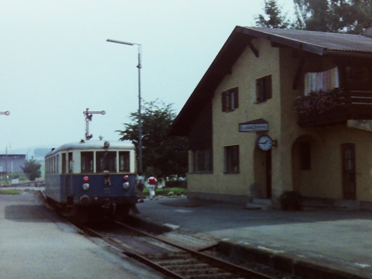 1983_0036