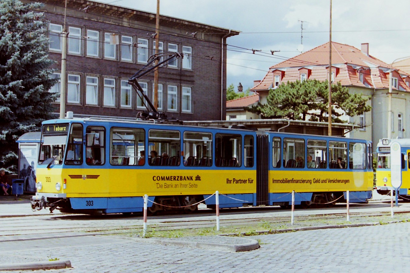 2001_0274